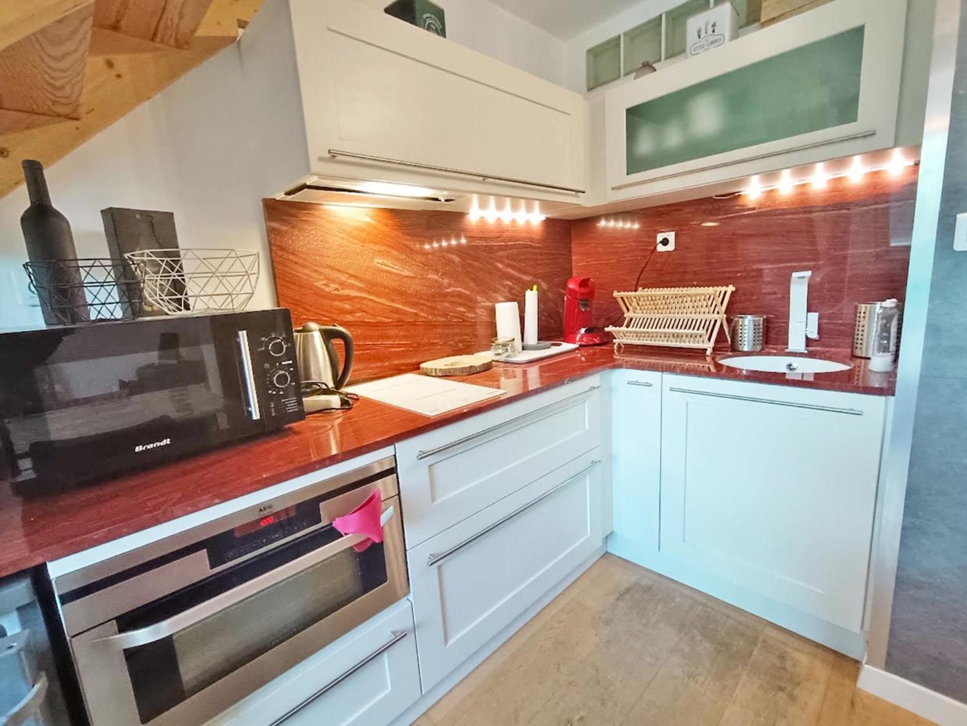 Apartamento Le Nid De Juliette, T3 Duplex, Parking, Cave Bagnères-de-Luchon Exterior foto